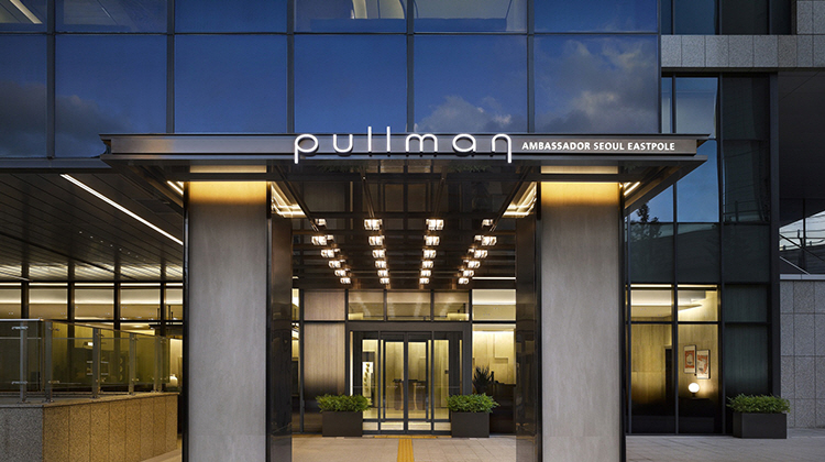 hotel main visual